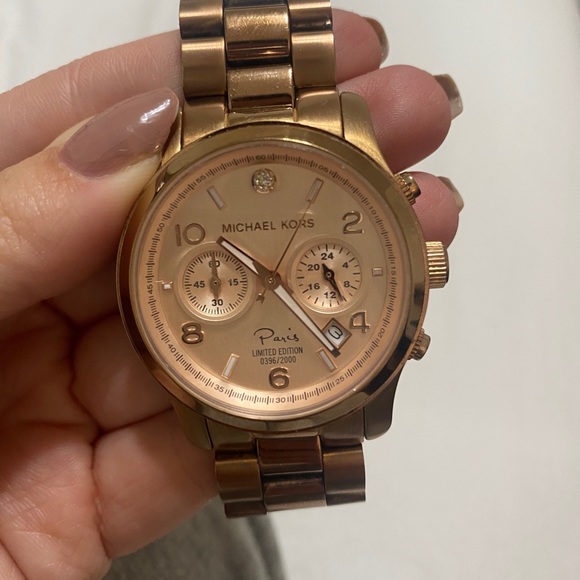Michael Kors Watch (Paris Limited Edition) - Picture 2 of 2